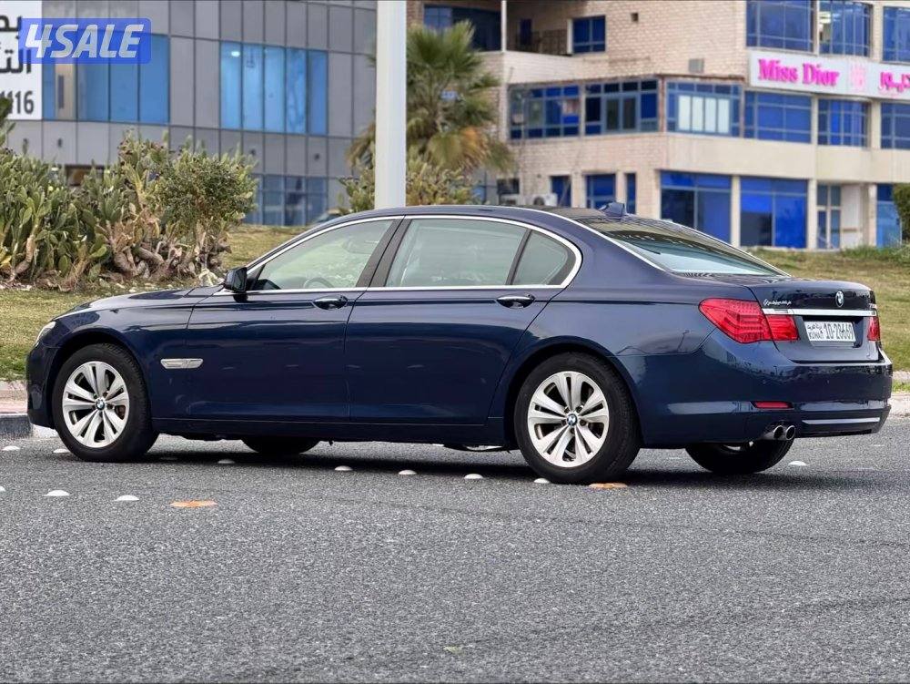 BMW 730 iL / موديل 20113