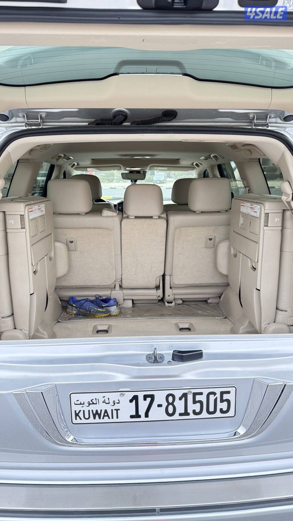 لاند كروزر9