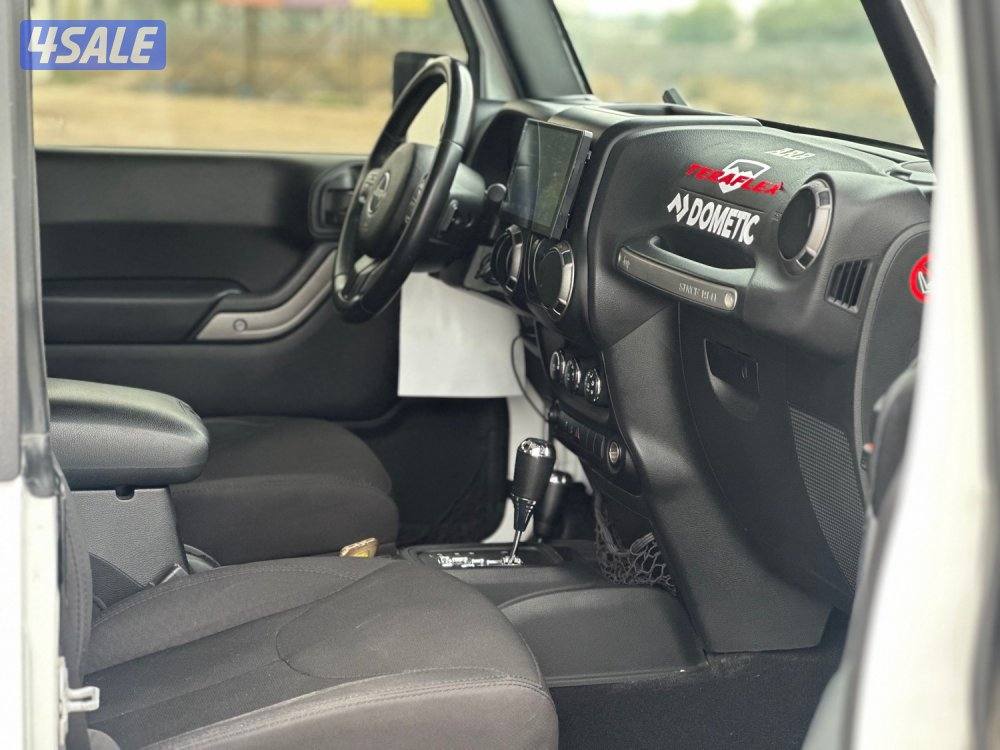 للبيع رانجلر سبورت ماشي ١٨٠ الف كيلو4