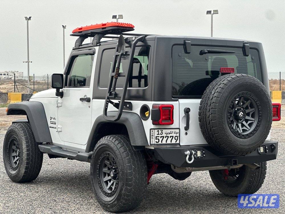 للبيع رانجلر سبورت ماشي ١٨٠ الف كيلو3