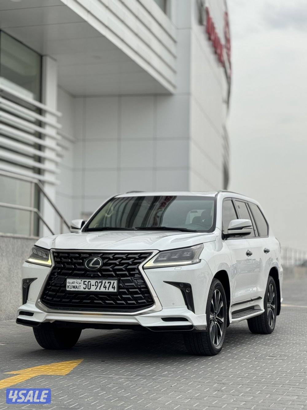 للبيع حسب لكزس LX570 S موديل 20210