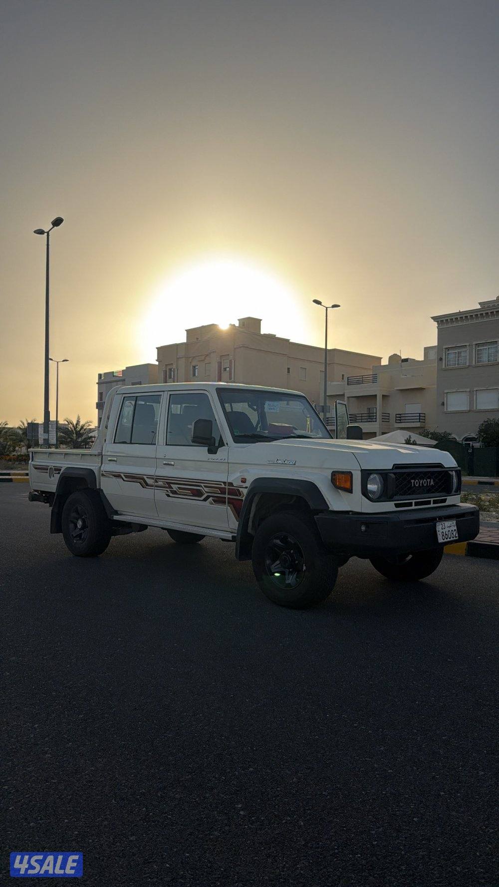 لاند كروزر 2025 شاص 6 سلندر قير تماتيك  وكاله رقم التواصل:0