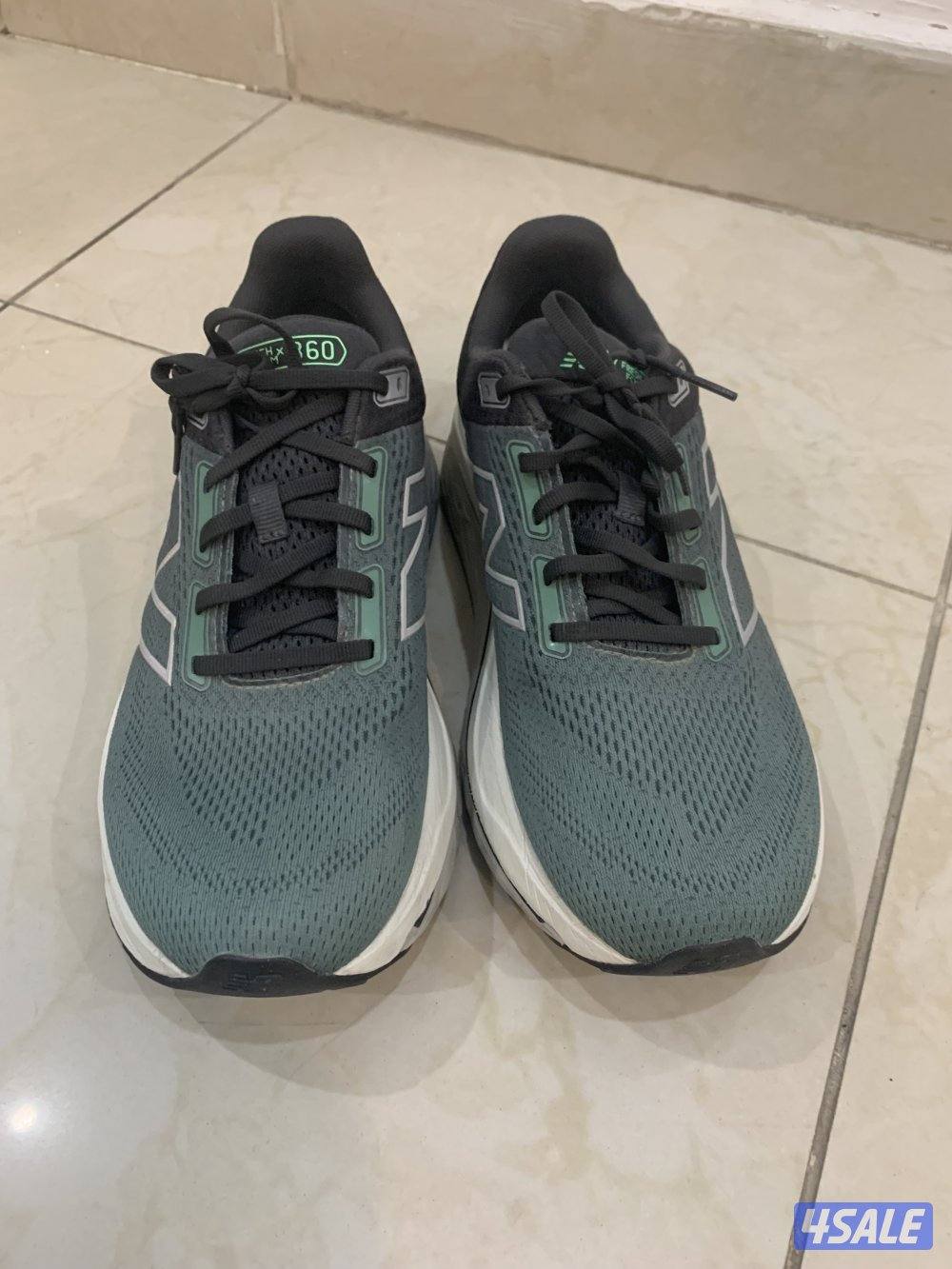 نيو بلانس نظافه الجديد مقاس 44 اصلي 100/1001