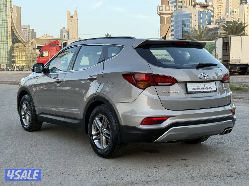 هيونداي سنتافي 2017 _٧ مقاعد3