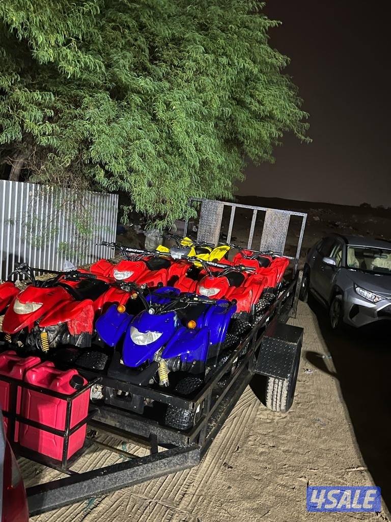 عربانه قلص طولها ٤.٥ متر عرضها ٢ متر تواير ٨ براغي التواصل واتساب فقط0