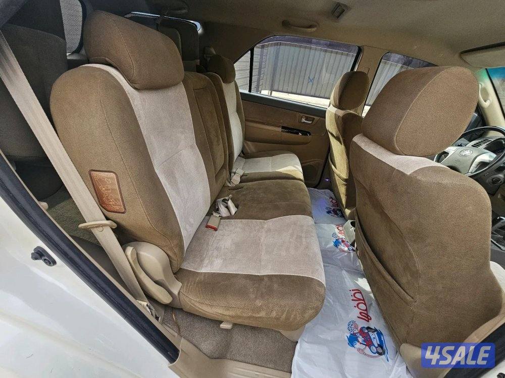 Toyota Fortuner sr5 20124