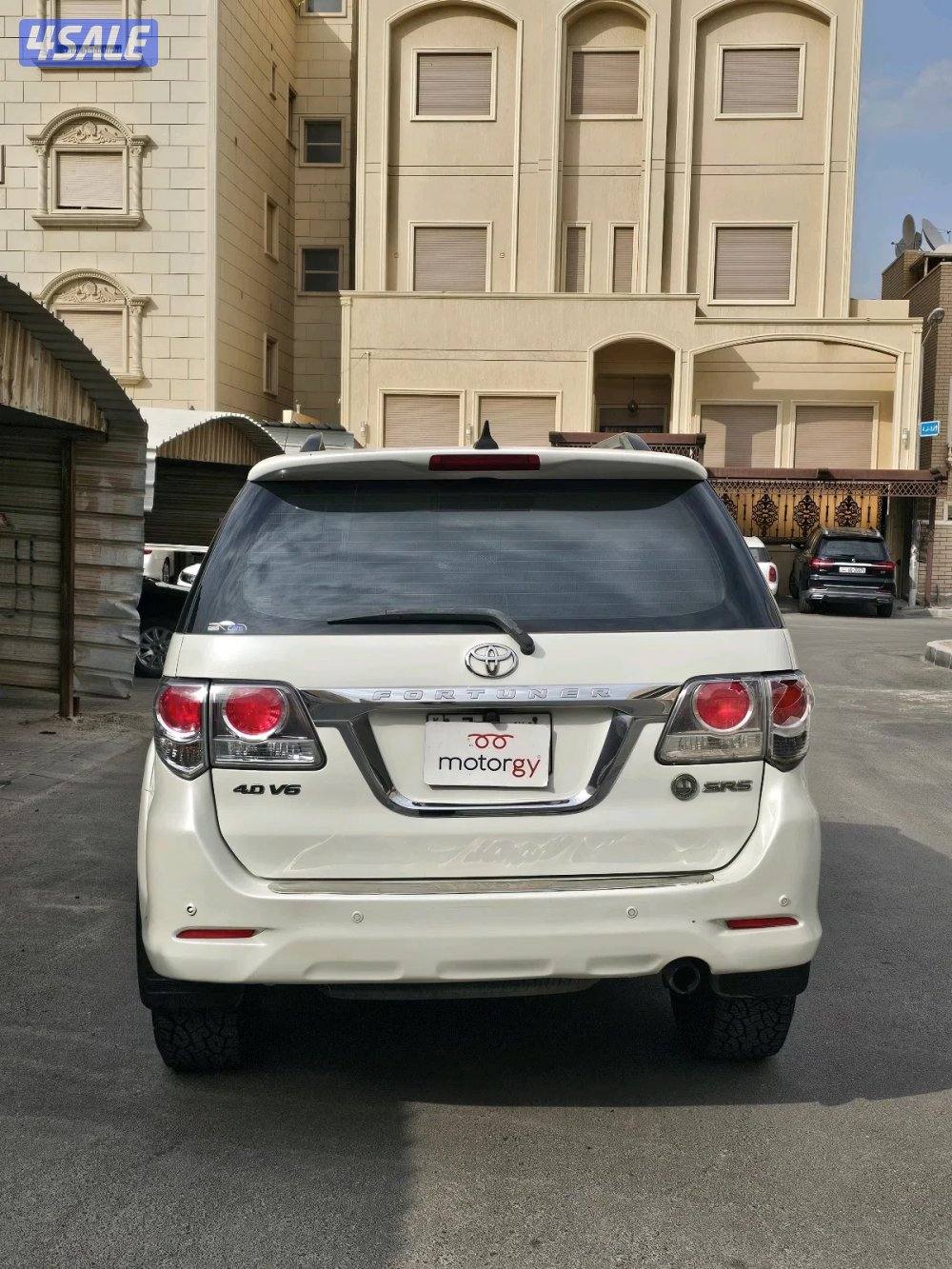 Toyota Fortuner sr5 201210