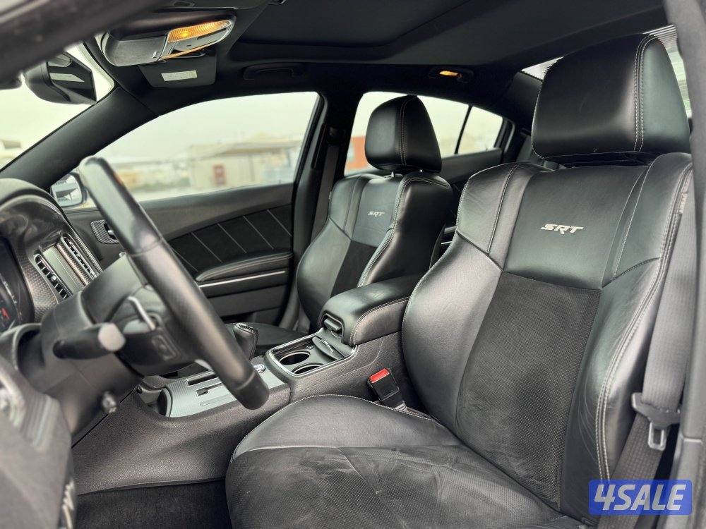 تشارجر srt8  2013 بحالة الوكالة8