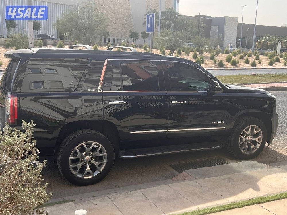 للبيع يوكن SLE 2019 اسود7