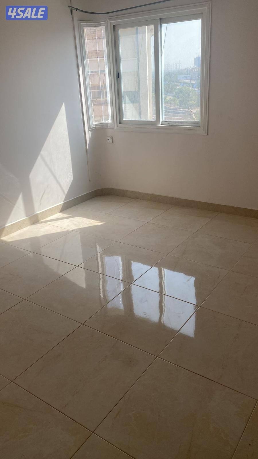 شقه في الجابريه 3 غرف منهم غرفة ماستر وصالة وغرفة خاد6