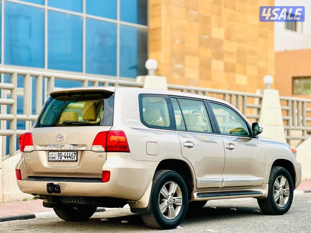 لاند كروزر 20153