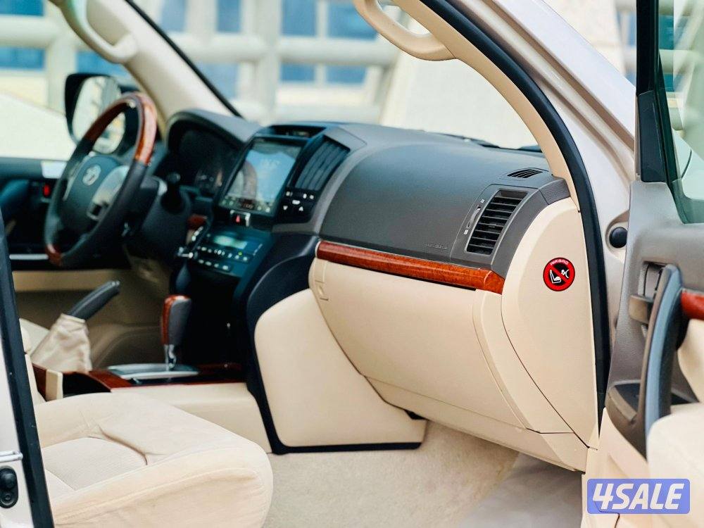 لاند كروزر 20156