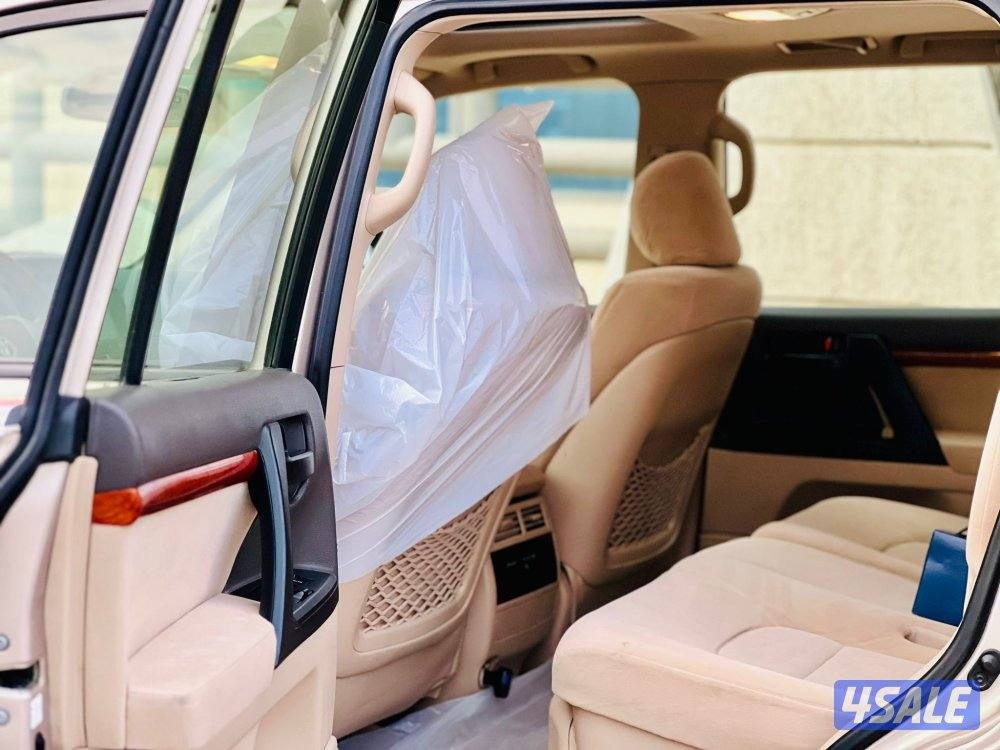 لاند كروزر 20159