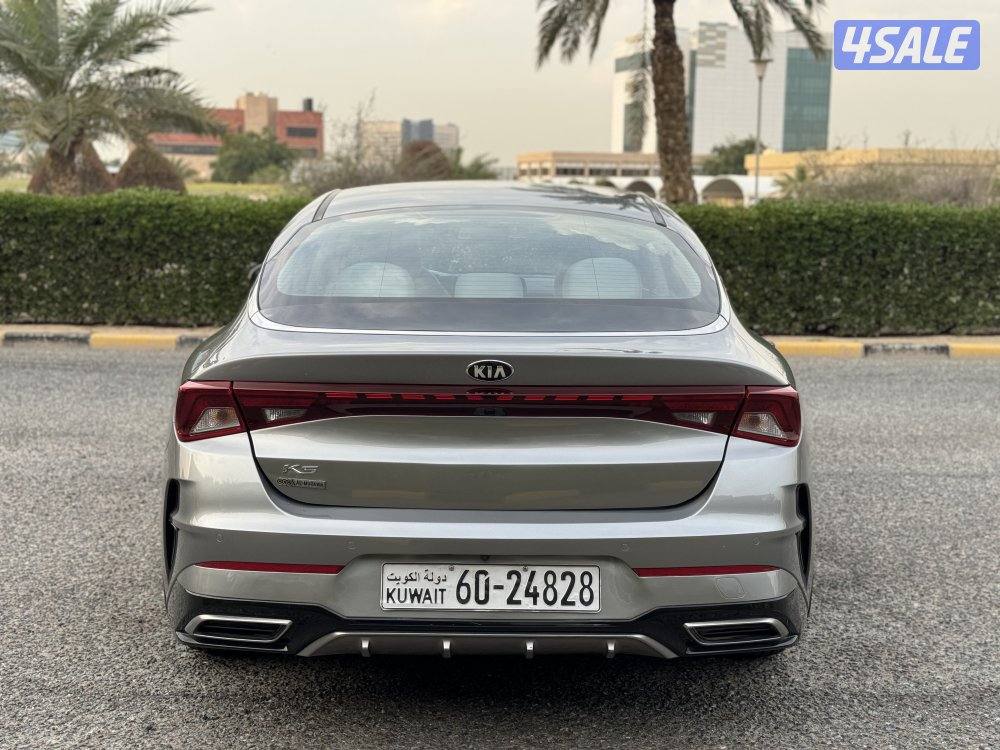 كيا - K5 موديل 2021 بحاله الوكاله شرط الفحص7