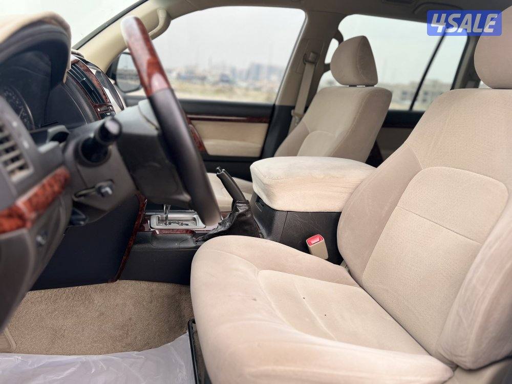 للبيع لاند كروزر موديل 20105