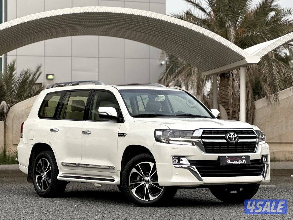 معرض القمة🚩4