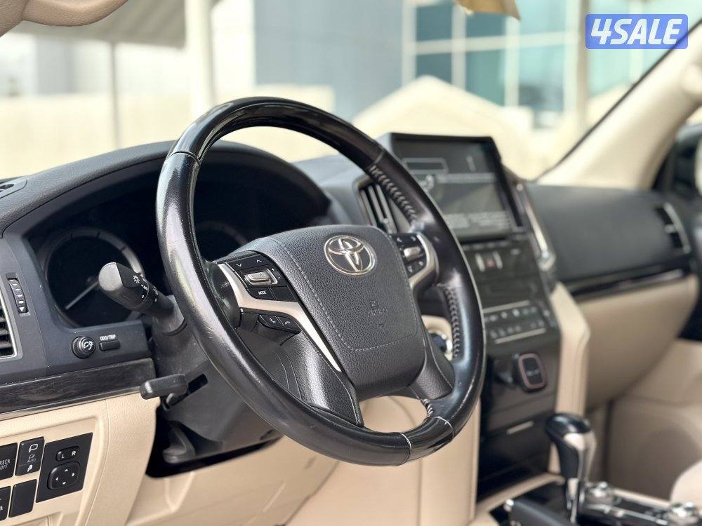 معرض القمة🚩7