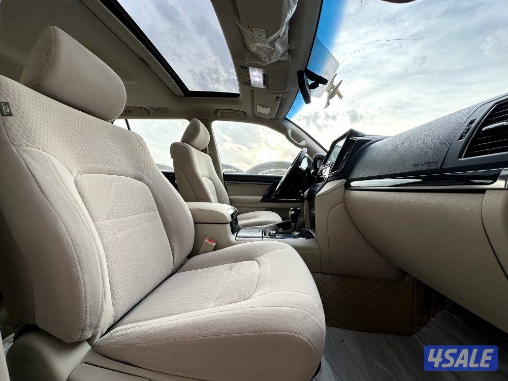 معرض القمة🚩9