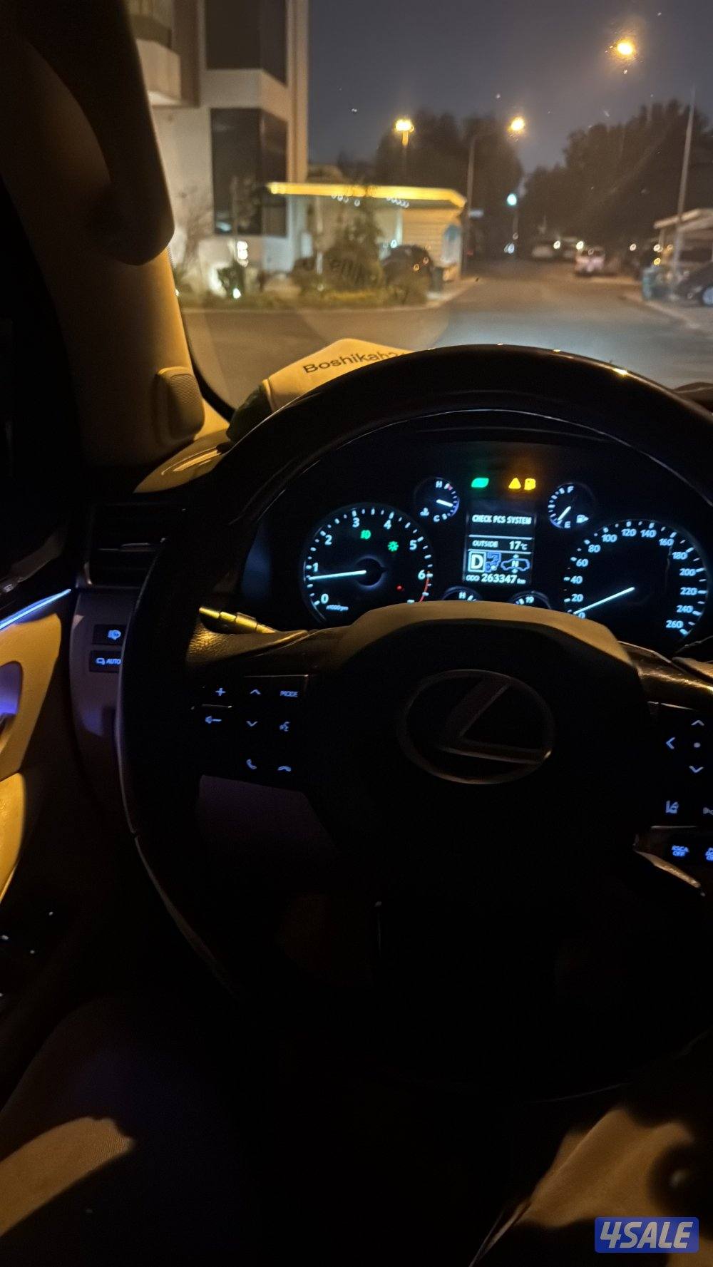 للبيع جيب لكسز lx 2009 مجدد 2021 من برا من داخل فقط السكان والعداد5