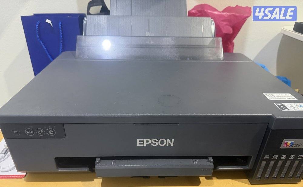 طابعة epson كالجديده لم تستعمل  ٦ الوان حبر كامل L180500