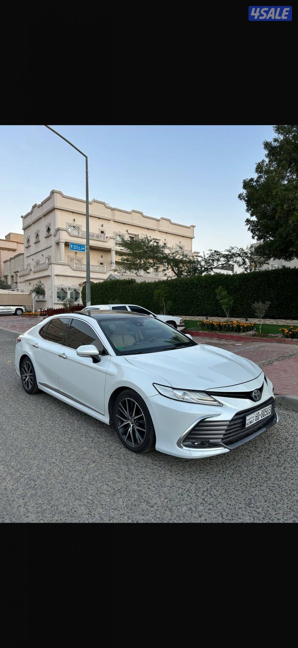 للبيع تيوتا كامري 2022 كامله بانوراما ليمتد 6 سلندر3