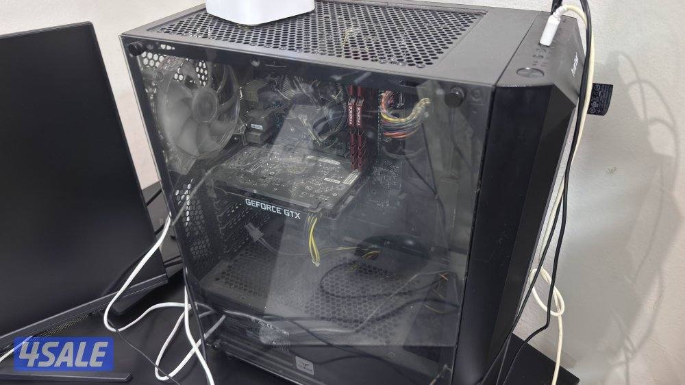 للبيع بي سي مع كامل اغراضه5