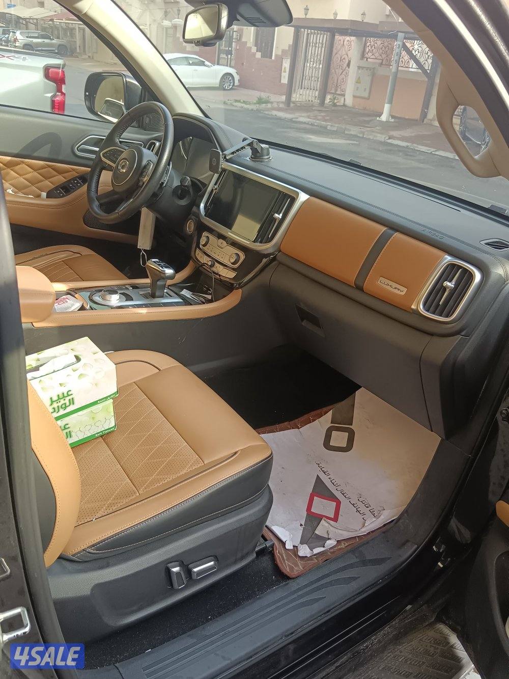 للبيع وانيت بو موديل ٢٠٢١ شرط الفحص قير مكينه شاصي3