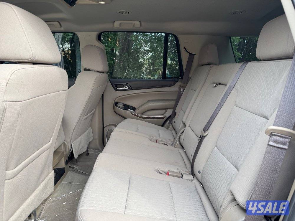 Yukon SLE بحالة ممتازة4