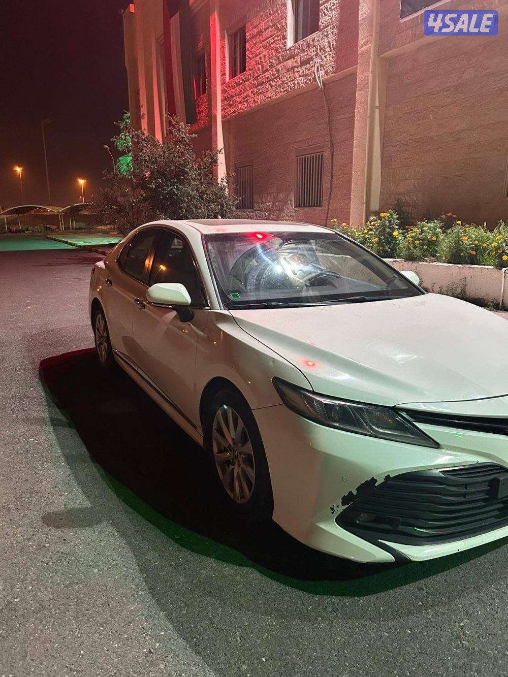 للبيع كامري 20200