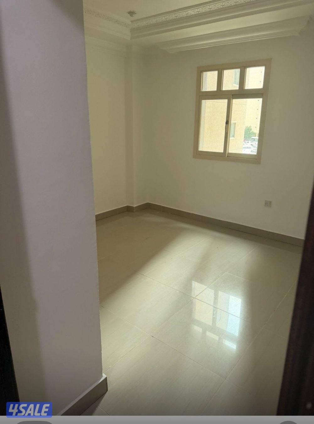 للإيجار شقة في المهبولة قطعة 10