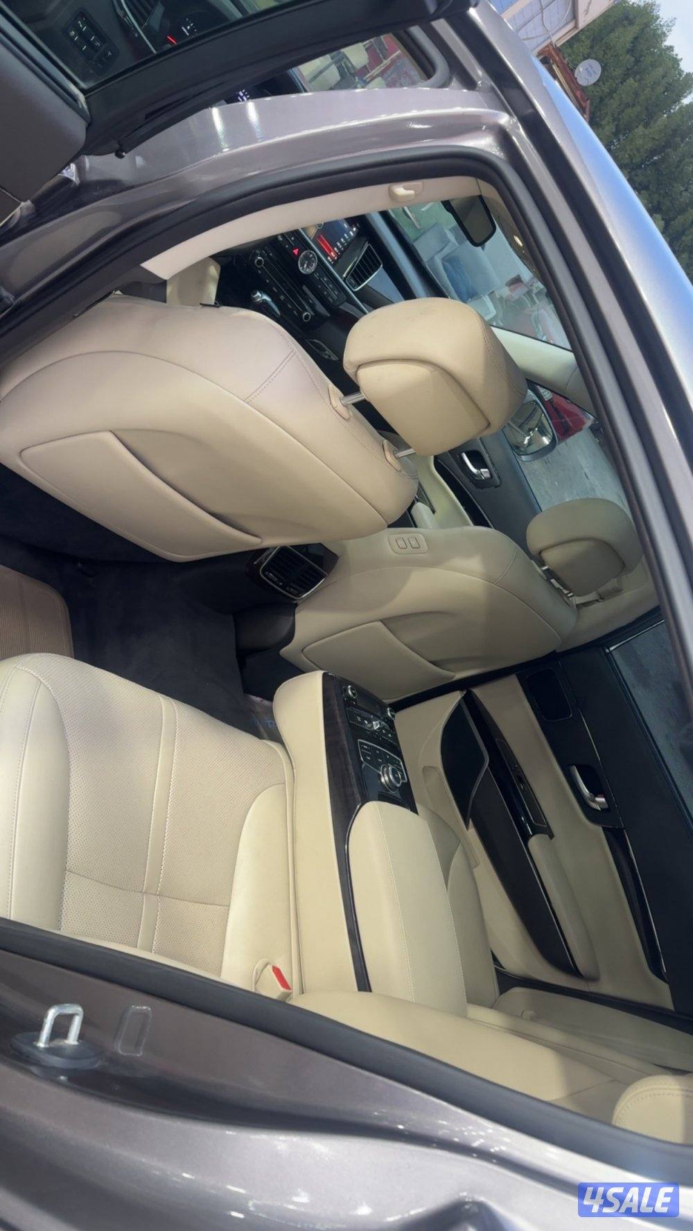 للبيع كيا كوريس vip شرط الفحص بلكامل2