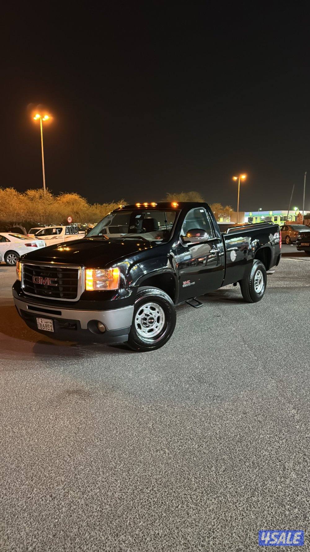 للبيع جمس ٢٠١٠2