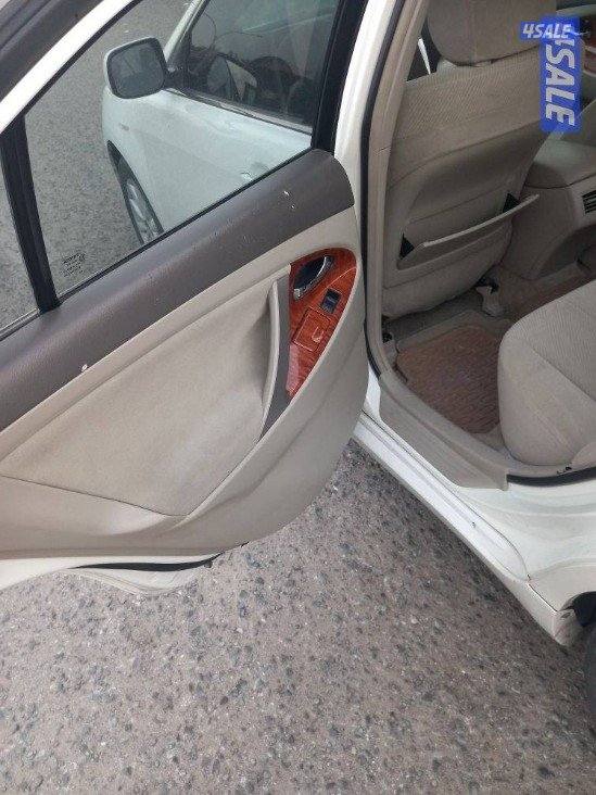 Toyota Camry GLX 201113