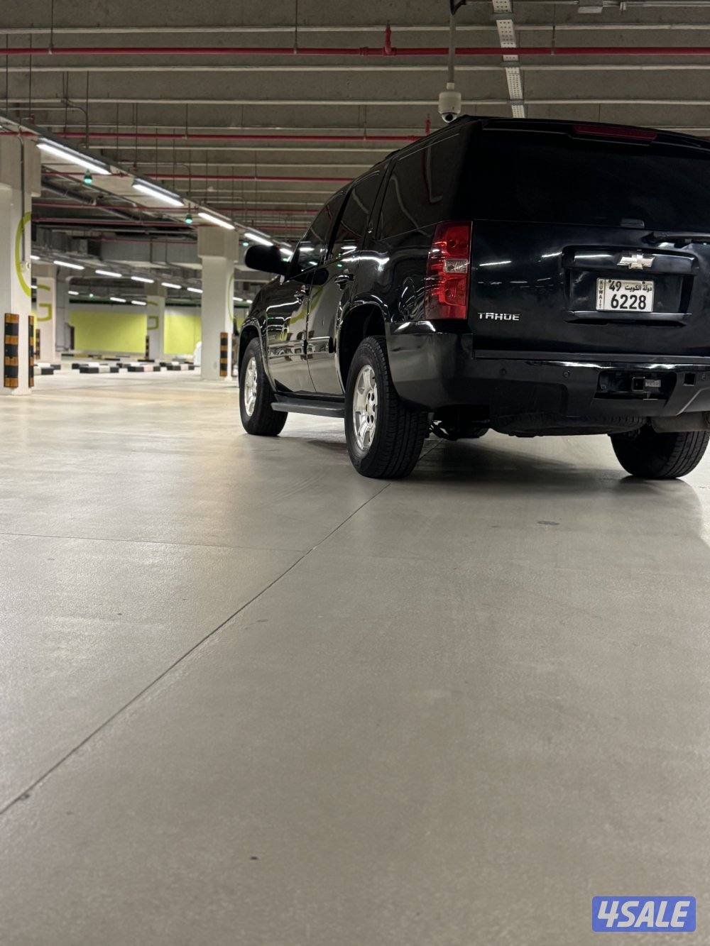 للبيع تاهو موديل ٢٠١٠ Lt 6غيار الموتر دق سلف واستخدم ال5