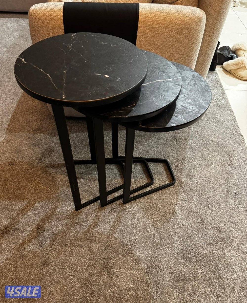 طاولات تقديم لون اسود0