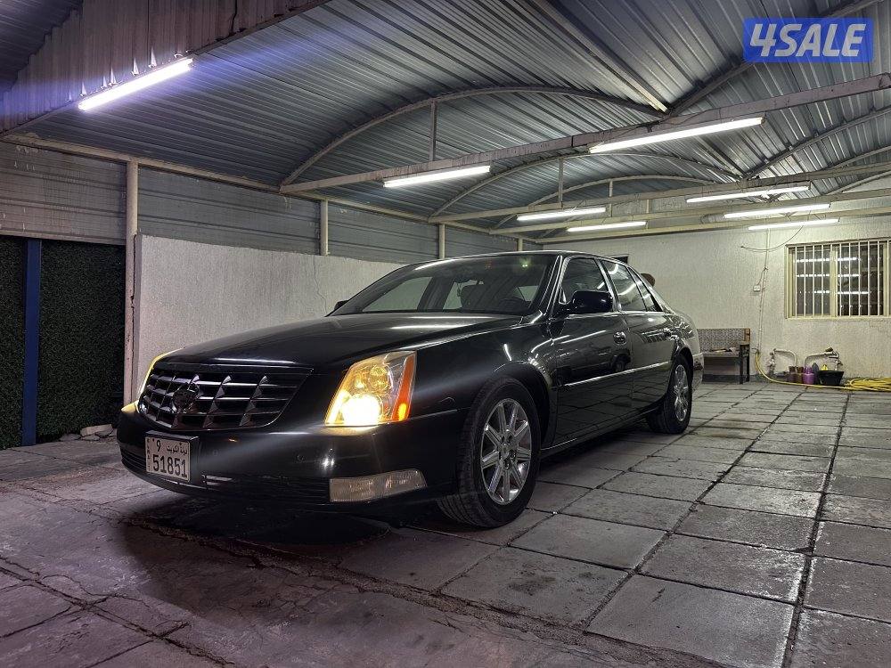 كاديلاك DTS بحاله ممتازه0