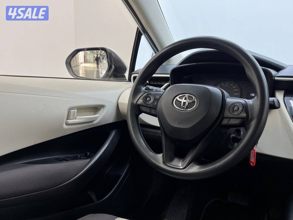 TOYOTA COROLLA 1.6L XLI STD OPTION12