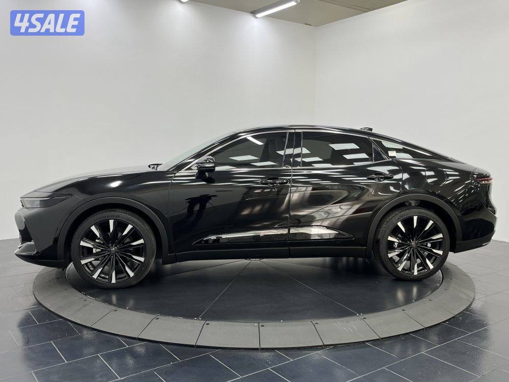 TOYOTA CROWN Toyota COROLLA CROSS 20232