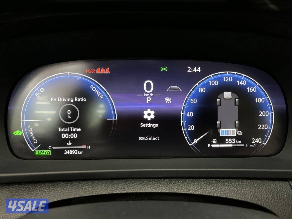 TOYOTA CROWN HYBRID6