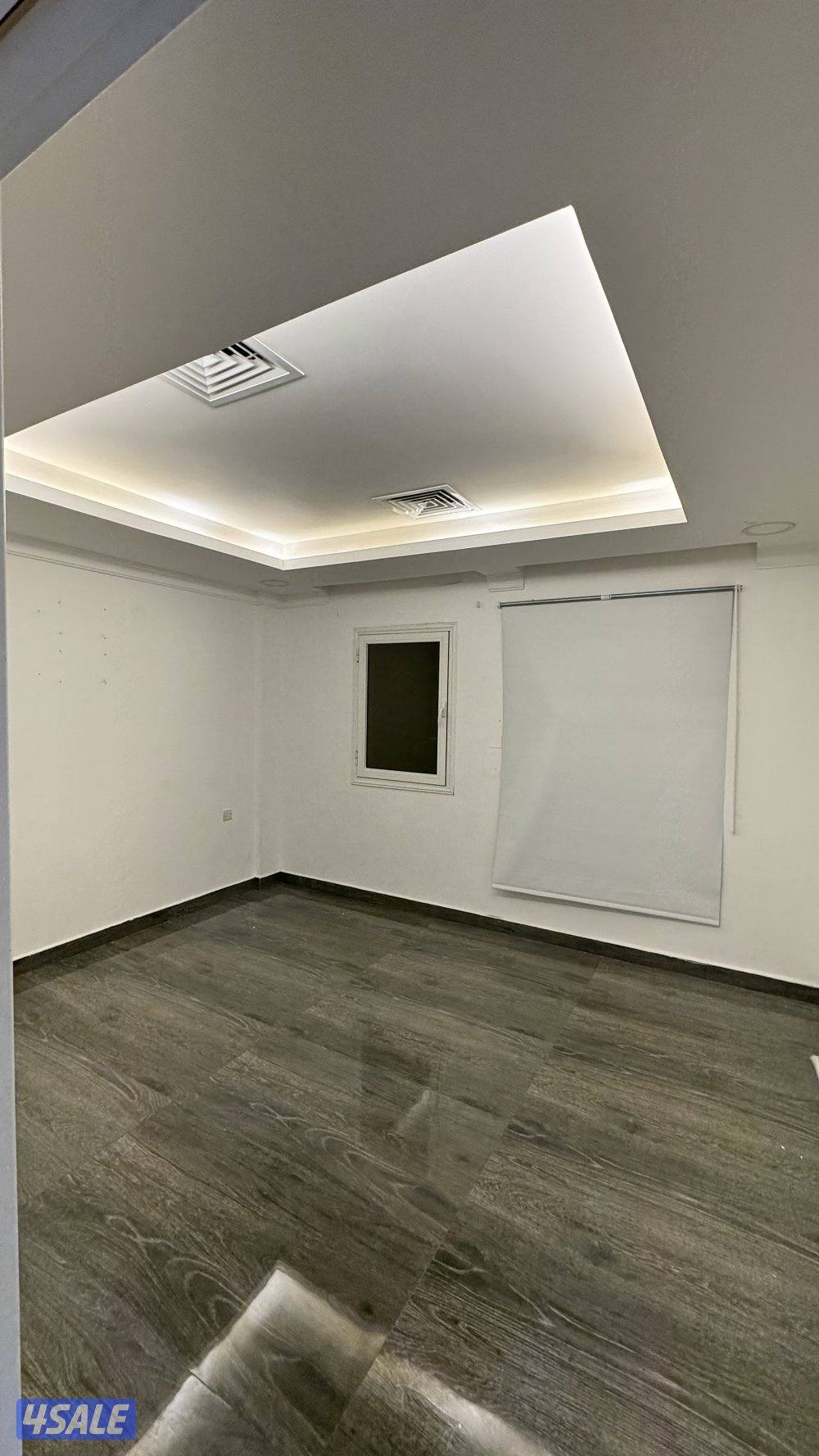 شقة للايجار في بيت سكني للمتزوجين فقط3