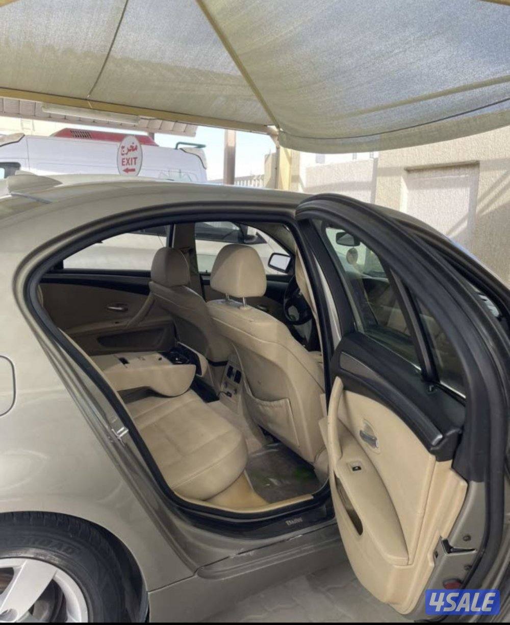 Bmw 523 i 2008 good condition and new service for oil and break system1