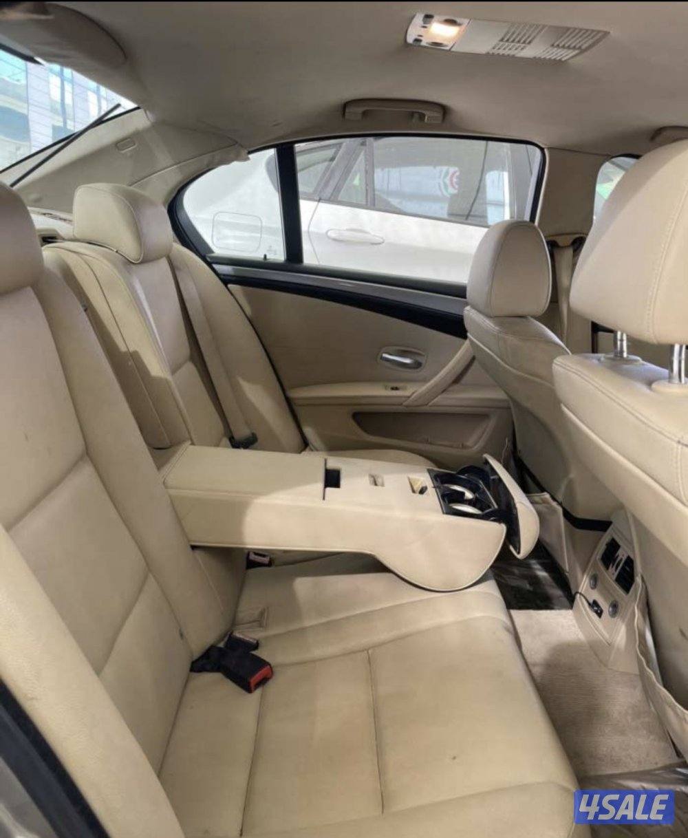 Bmw 523 i 2008 good condition and new service for oil and break system4