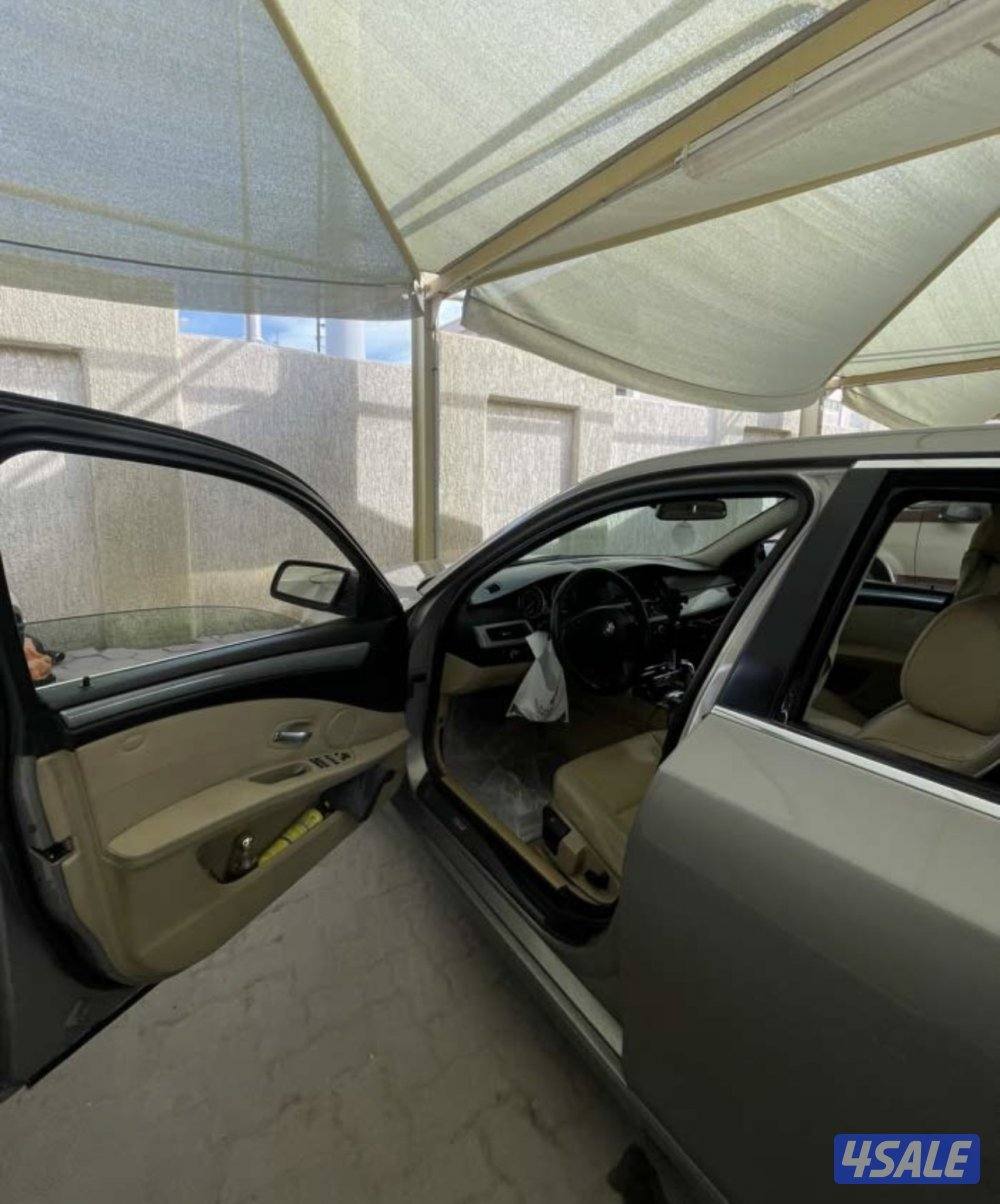 Bmw 523 i 2008 good condition and new service for oil and break system7