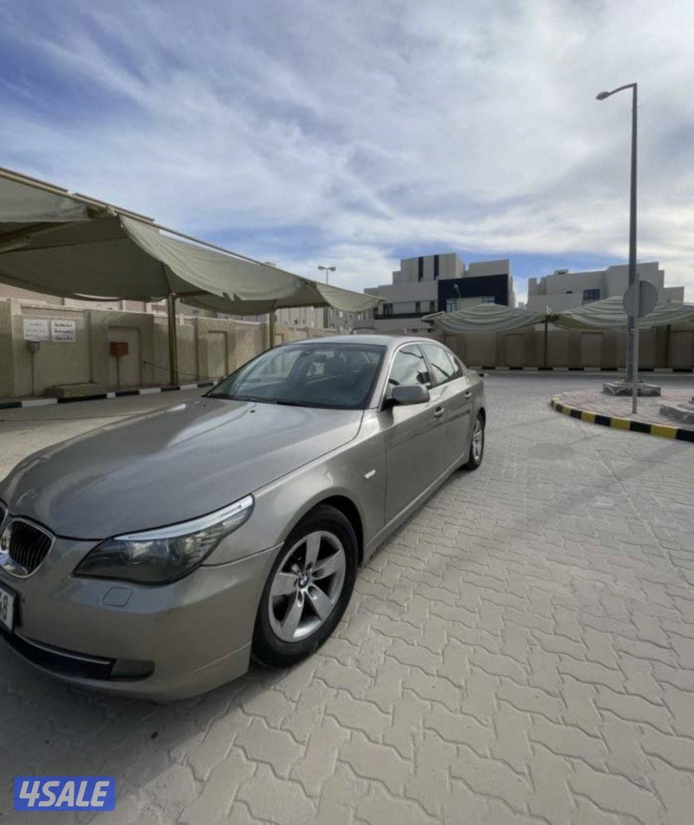 Bmw 523 i 2008 good condition and new service for oil and break system14