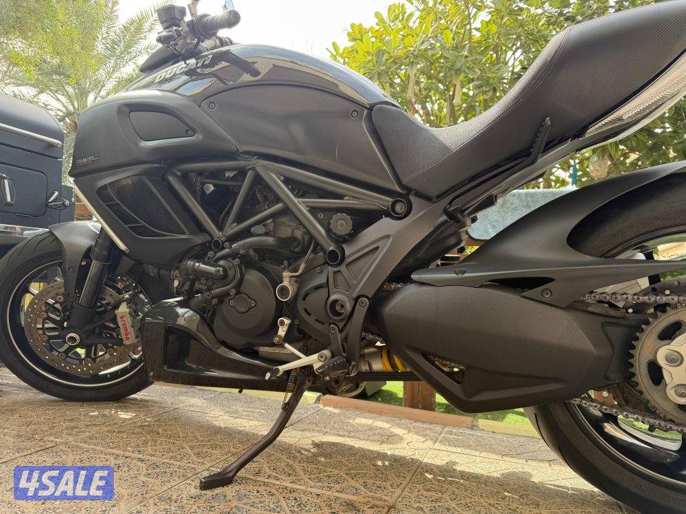 للبيع او للبدل دوكاتي ديافيل مخزن4