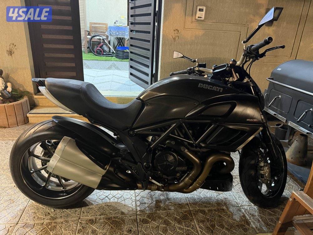 للبيع او للبدل دوكاتي ديافيل مخزن6