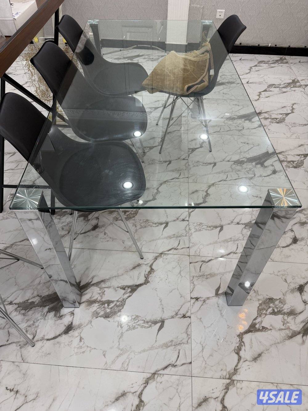 طاوله طعام من صفاه الغانم على السوم1