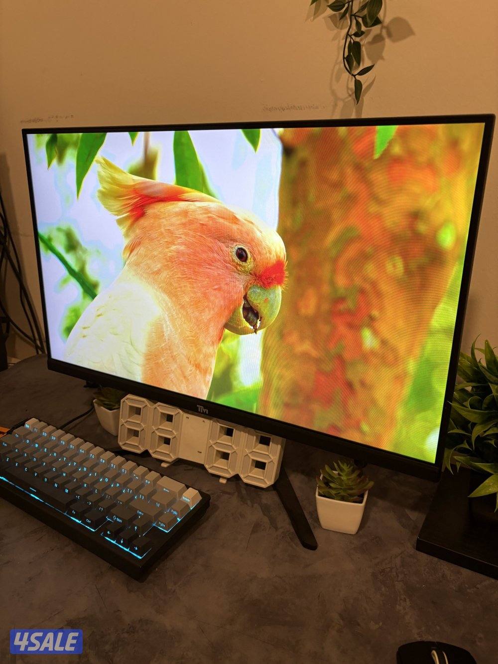 شاشه قيمنق 180 hz2