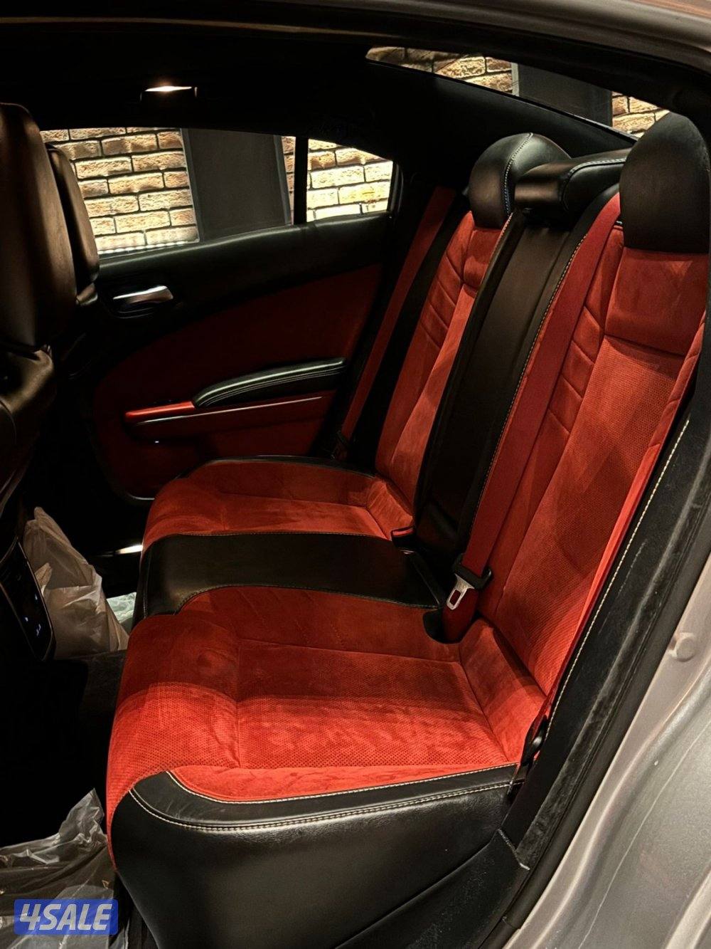 تشارجر SRT 2018 صبغ الوكاله9