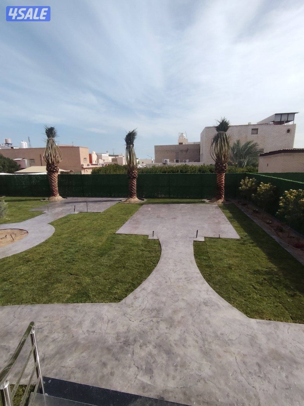 بيع وتركيب الثيل الصناعي والطبيعي وشبكات الري والسياج التركي1